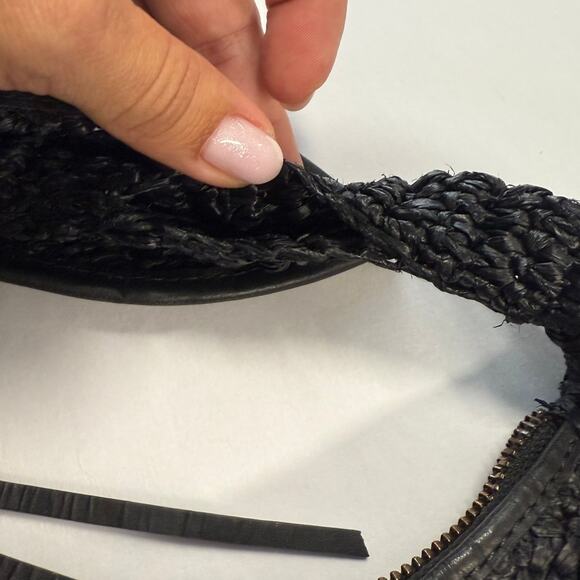 Poolside Hobo Handbag The Josie Knot Bag in Black Woven Straw Raffia - Picture 3 of 8